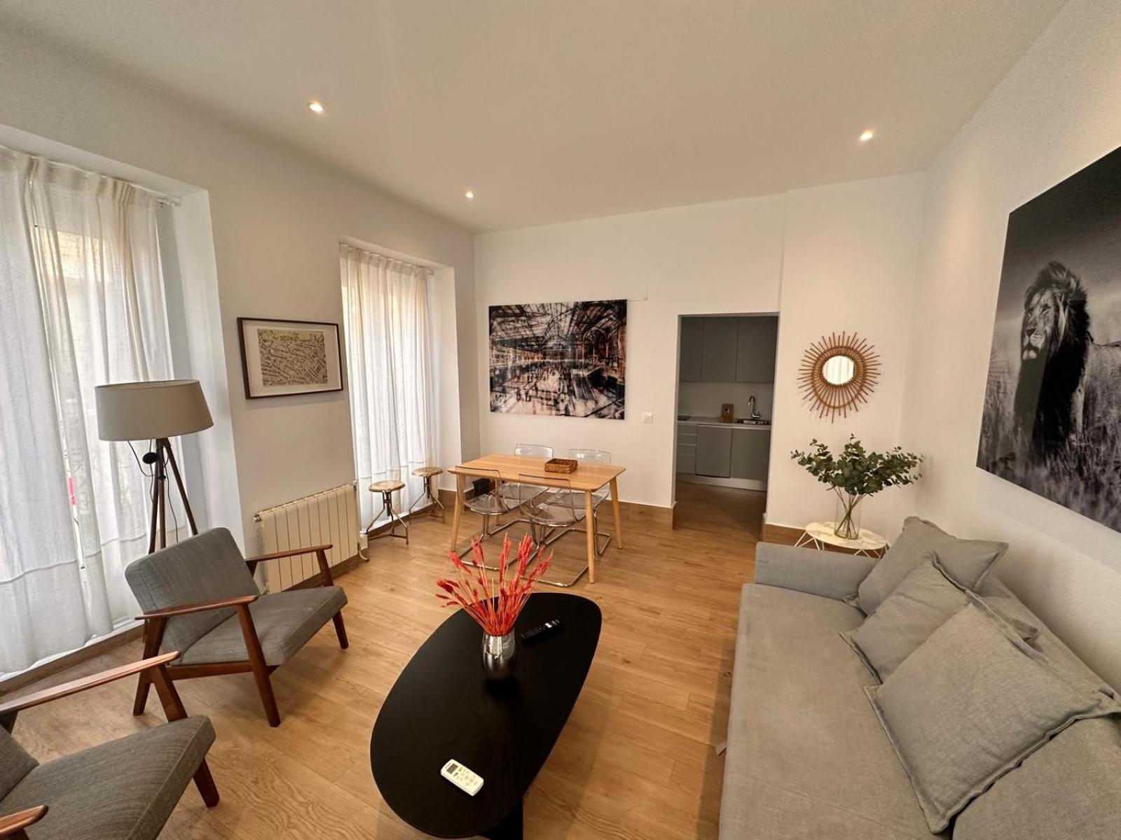 Amazing 3Bd 3Bth With 9 Balconies By Madrid4You Apartments Extérieur photo